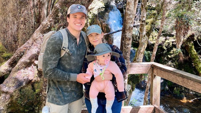 Chandler Powell und Bindi Irwin mit ihrer Tochter Grace, November 2021