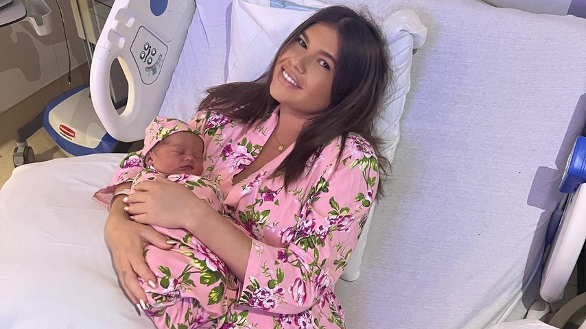 Nach Entbindung: Chanel West Coast schwärmt vom Muttersein