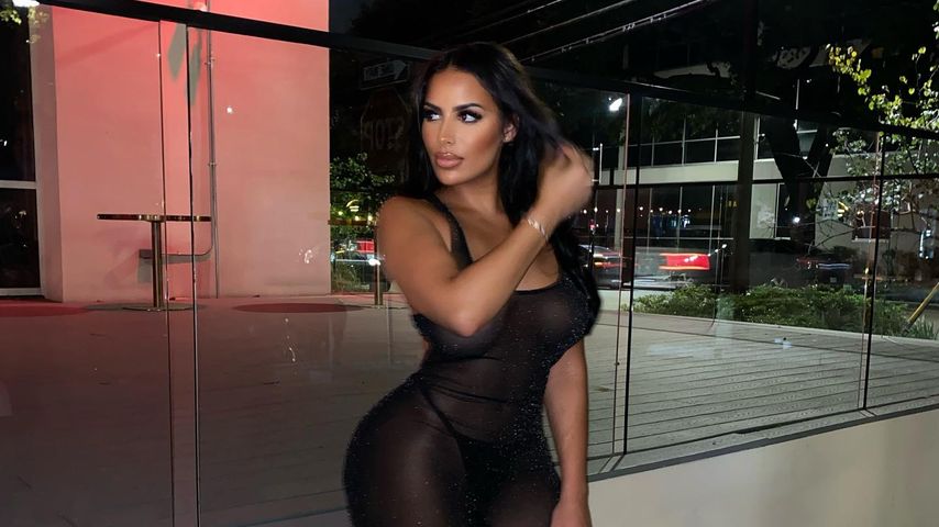 Chaney Jones, Influencerin