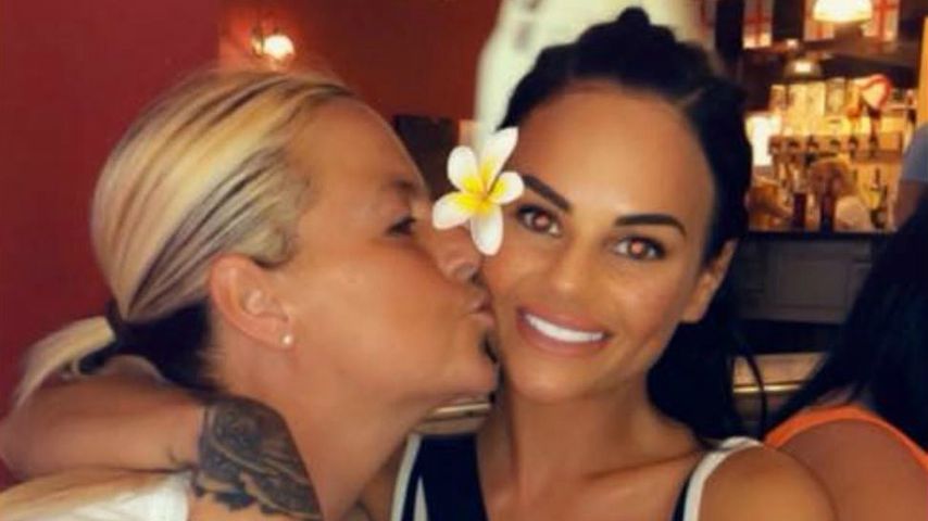 Chantelle Connelly bei Geburt ihres Babys fast gestorben