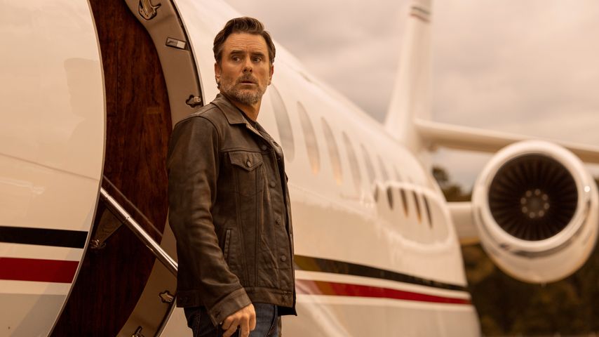 Charles Esten in "Outer Banks"