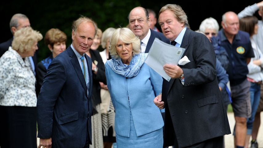 Charles James Spencer-Churchill (r.) mit Königin Camilla und dem Designer Kim Wilkie in Blenheim Palace, 2015