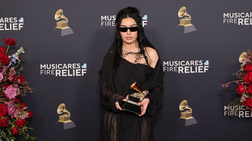 Charli XCX, Sängerin