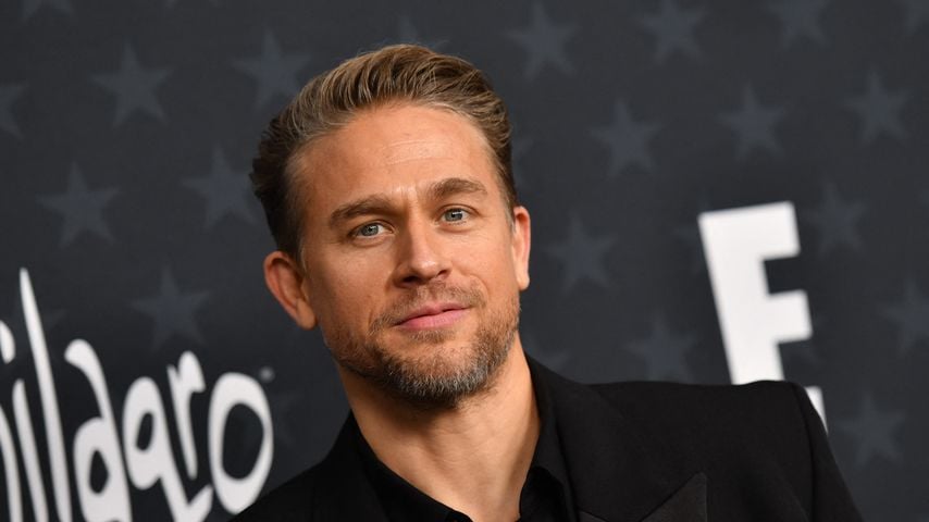 Deswegen liest Charlie Hunnam keine Kritiken mehr über sich