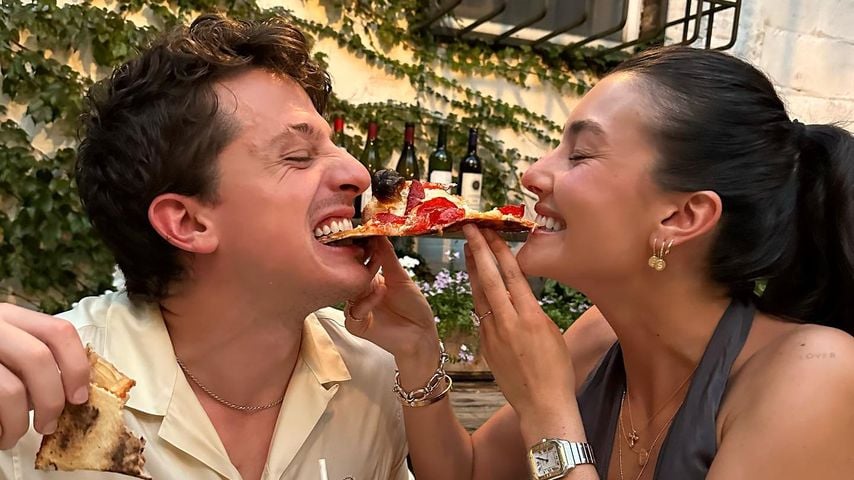 Charlie Puth und Brooke Sansone im September 2023