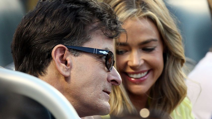 Charlie Sheen droht Ex-Frau mit Glatze!