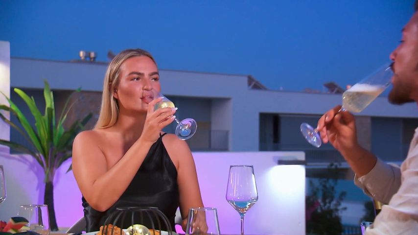 Charline und Mikael bei "Temptation Island"