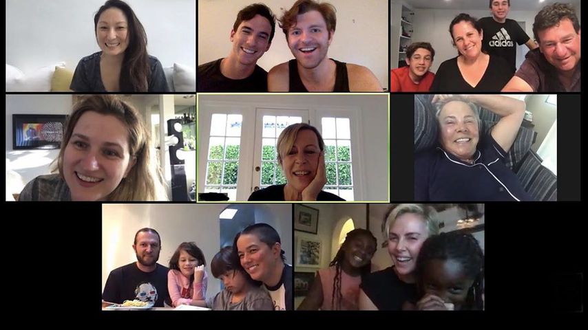Charlize Therons Video-Call im August 2020