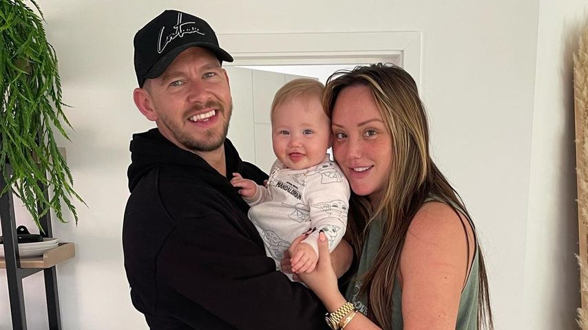 Charlotte Crosby mit ihrer Tochter Alba im Juni 2023