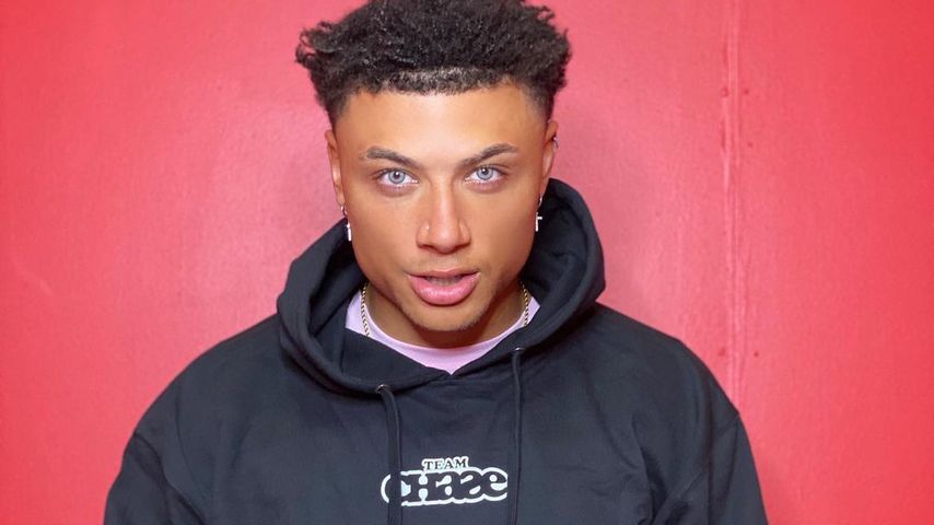 Gab es Streit? "Finger weg!"-Stars entfolgen Chase auf Insta