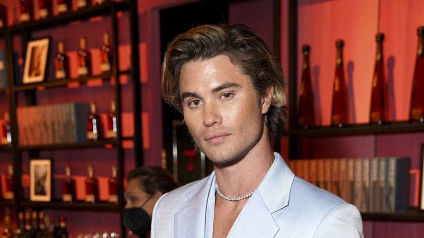 Chase Stokes, Schauspieler