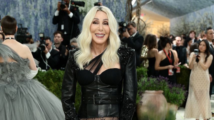 Nach über zehn Jahren: Cher feiert Comeback bei der Met Gala
