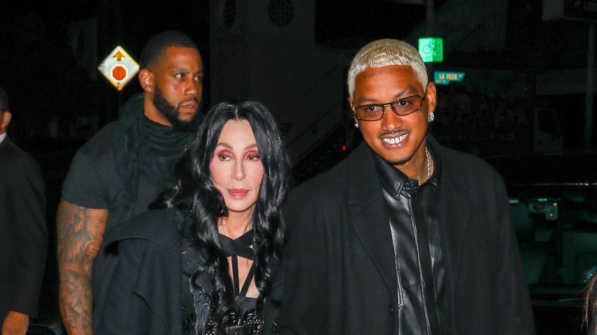 Insider verrät: So ernst ist es bei Cher und Lover Alexander