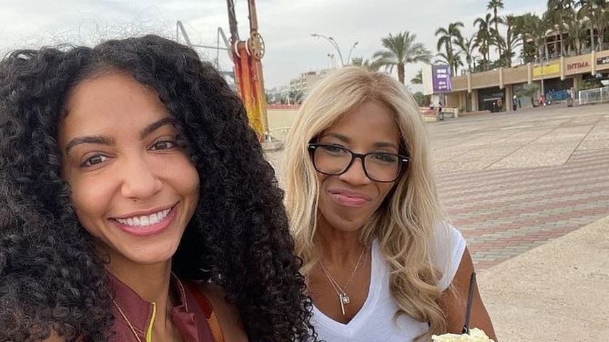Cheslie Kryst und April April Simkins