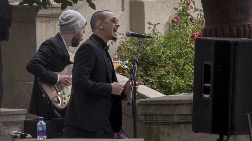 Suizid! Linkin-Park-Leadsänger Chester Bennington ist tot
