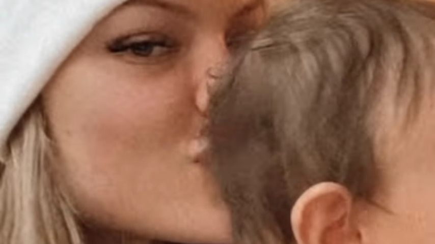Cheyenne Ochsenknecht mit ihrer Tochter Mavie im Dezember 2021