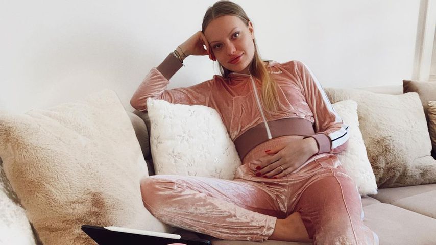 Premiere: Hier zeigt Cheyenne Ochsenknecht ihren Babybauch