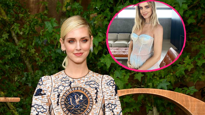 Im Glitzer-Kleid: Chiara Ferragni zeigt stolz Babybauch