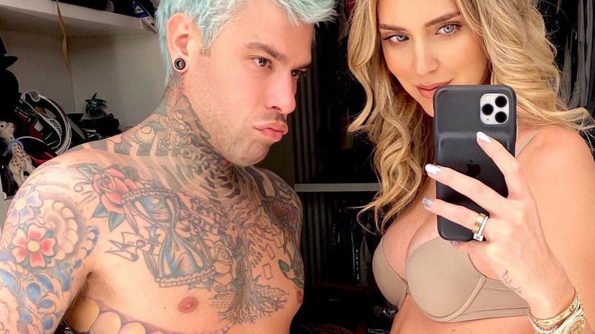 Bauchvergleich bei Bald-Mama Chiara Ferragni und Mann Fedez!