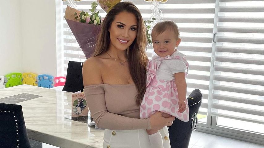 Chloe Goodman mit ihrer Tochter Isla
