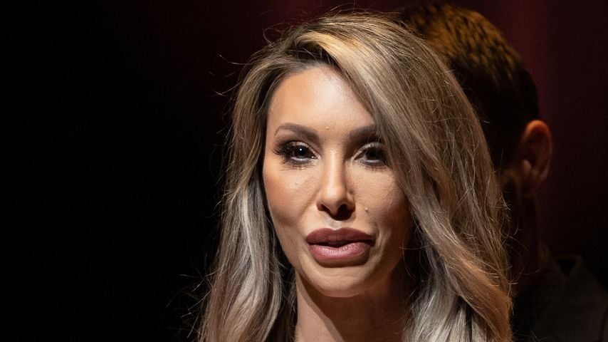 Chloe Lattanzi auf der Trauerfeier ihrer Mutter im Februar 2023