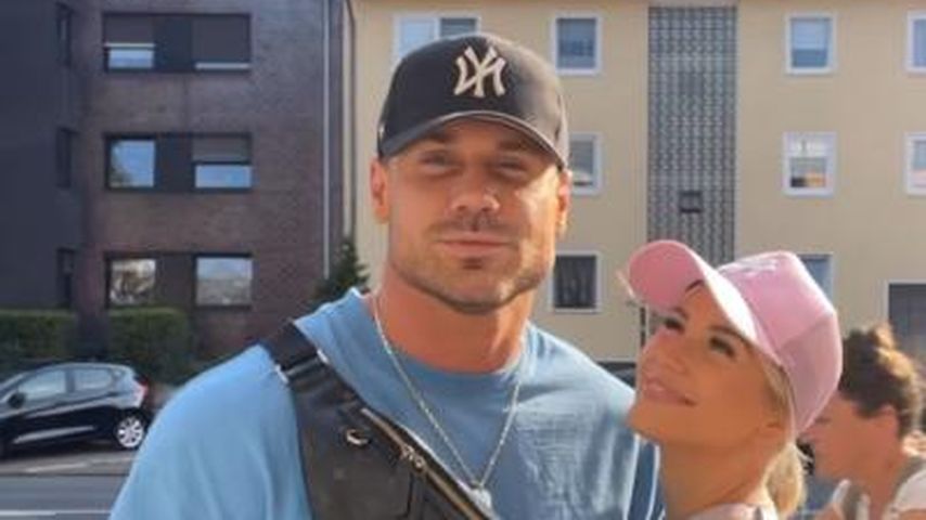 Chris Broy und seine Partnerin Bella