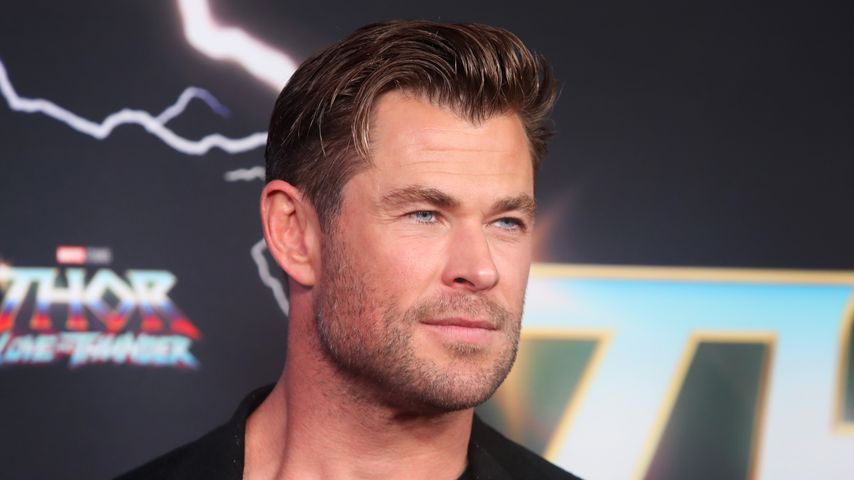 Kaum erkannt: Dieser bärtige Hüne ist Chris Hemsworth!