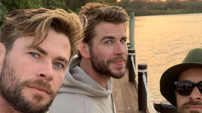 Mit Chris und Co.: Liam Hemsworth entspannt nach Trennung