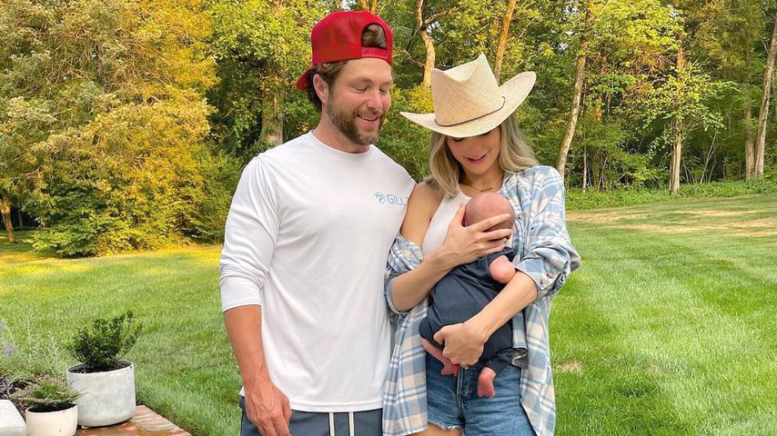 Chris Lane und Lauren Lane mit ihrem Sohn Dutton im Juli 2021