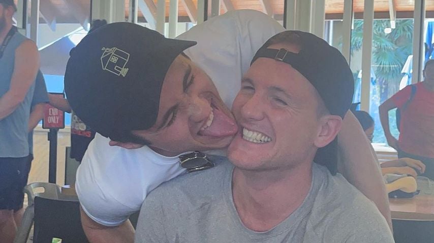 Datet Meghan Trainors BFF Chris Olsen etwa ihren Bruder?