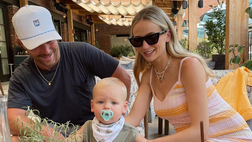 Chris und Lauren Lane mit ihrem Sohn