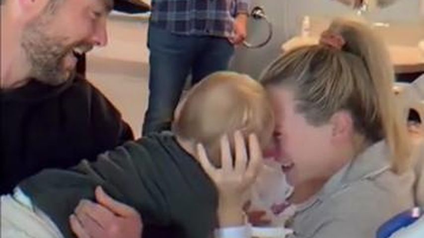 Bachelor-Star Lauren Lane überglücklich: Ihr Sohn ist da!