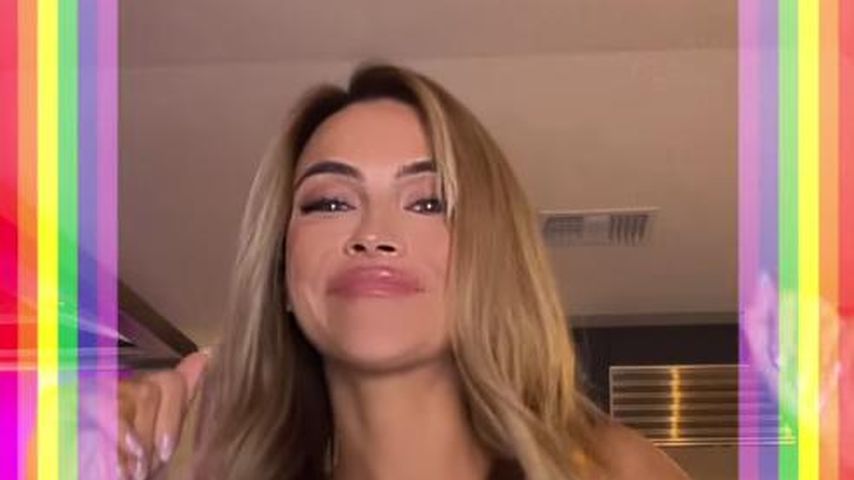 Nach Liebes-Outing: Chrishell Stause feiert Pride Month!