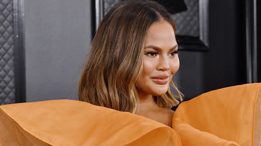 Bei Brust-OP: Wusste Chrissy Teigen von der Schwangerschaft?