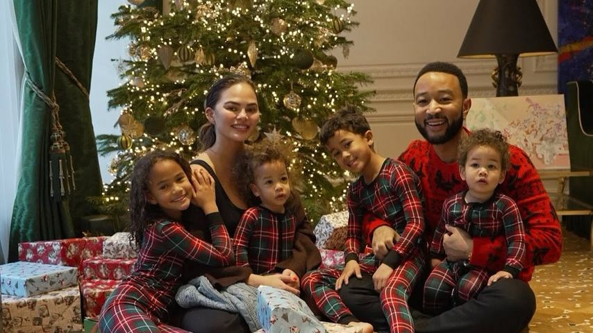 Chrissy Teigen und John Legend mit ihren Kindern