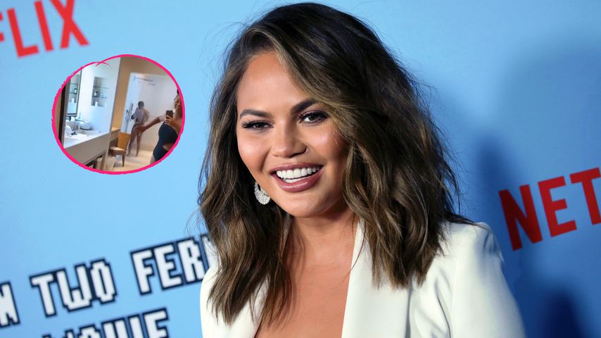 Chrissy Teigen filmt ihren Mann John Legend beim Duschen