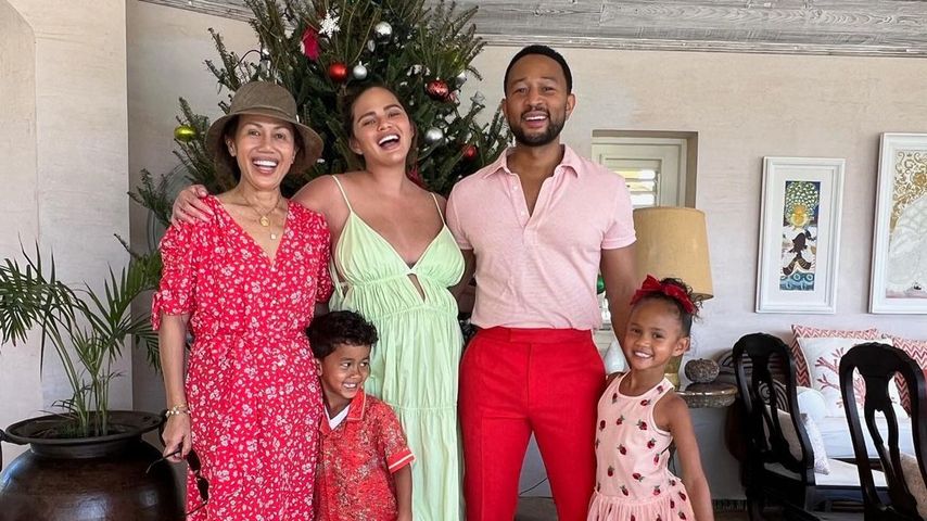 Chrissy Teigen mit John Legend und ihre Familie im Dezember 2022