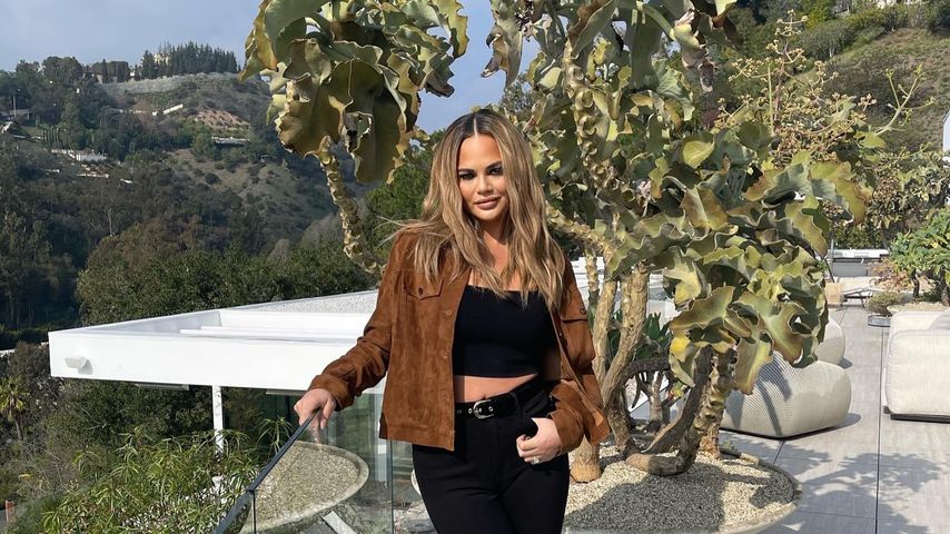 Chrissy Teigen, Model