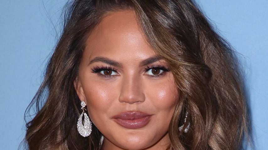 Chrissy Teigen, Kochbuchautorin