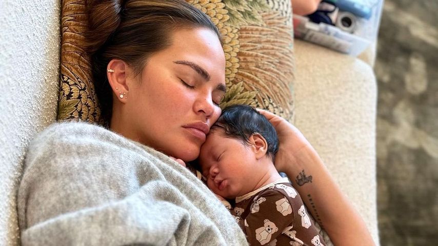 Chrissy Teigen mit Söhnchen Wren