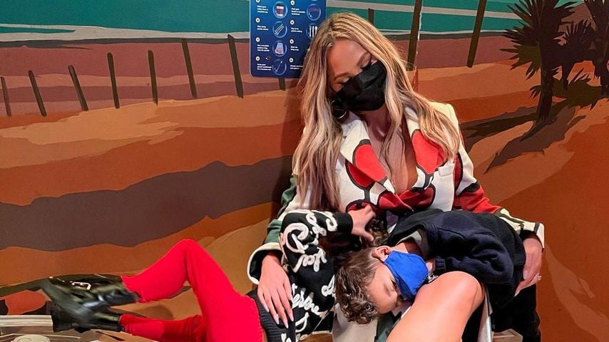 Model Chrissy Teigen und ihre Kinder Luna und Miles