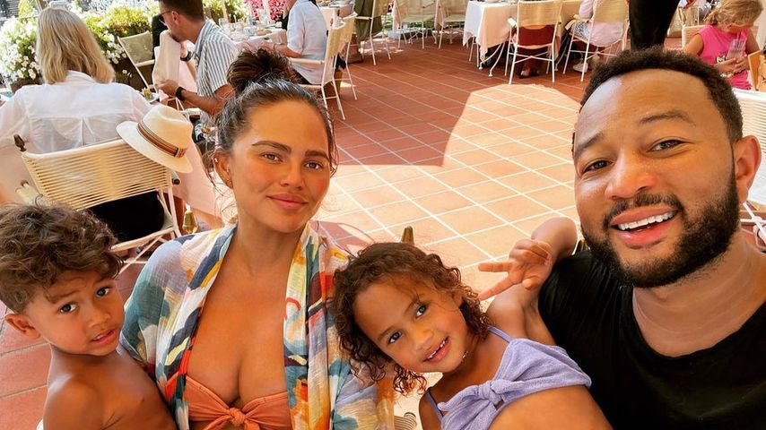 Chrissy Teigen und John Legend mit ihren Kindern Miles und Luna