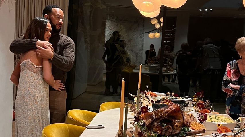 Chrissy Teigen und John Legend feiern Thanksgiving, November 2023