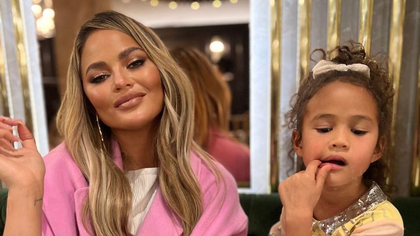 Model Chrissy Teigen und ihre Tochter Luna