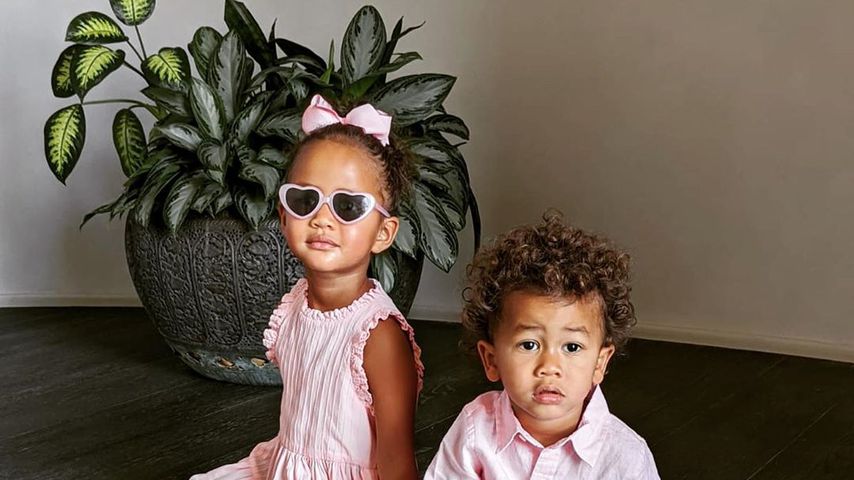 Chrissy Teigens Kinder Luna Simone und Miles Theodore Stephens im Mai 2020
