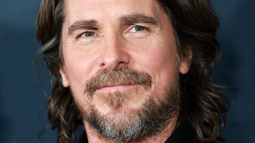 Christian Bale bei der Premiere von "The Pale Blue Eye" in Los Angeles am DGA Theater Complex
