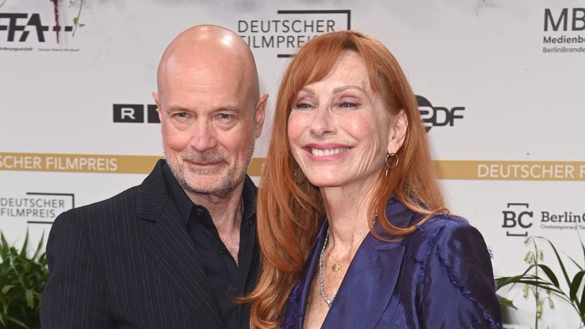 Christian Berkel und Andrea Sawatzki beim 75. Deutschen Filmpreis in Berlin