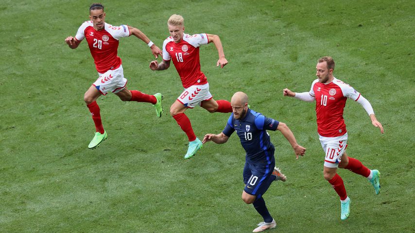 Eriksen musste reanimiert werden: Das passiert mit EM-Spiel