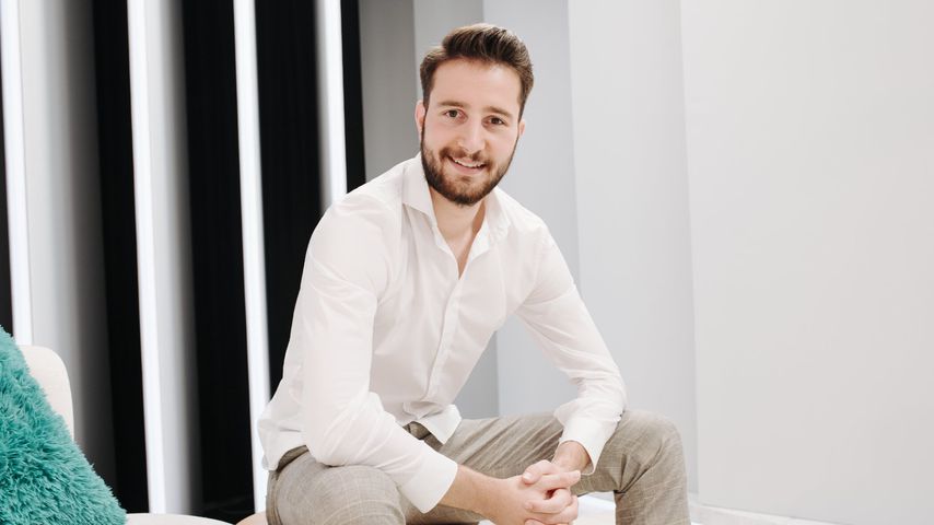 "5 Senses for Love"-Chris knutscht fremd: Fans sind entsetzt