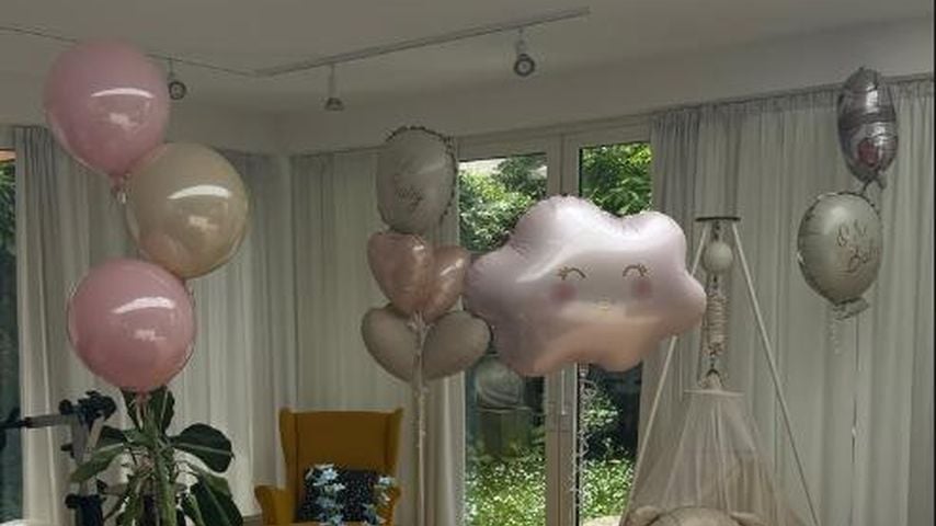 Christian Wolf und Romina Palms geschmücktes Wohnzimmer